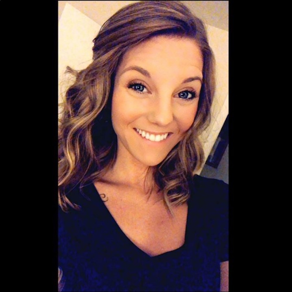 Meet your Posher, Ashlee
